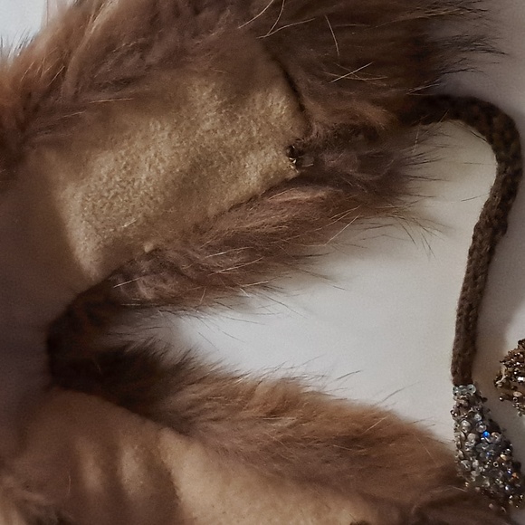 Fox Fur Collar Unisex Fleece Lined Warm Upcycled Beads Sequins Wool Ties OOAK - Picture 5 of 10